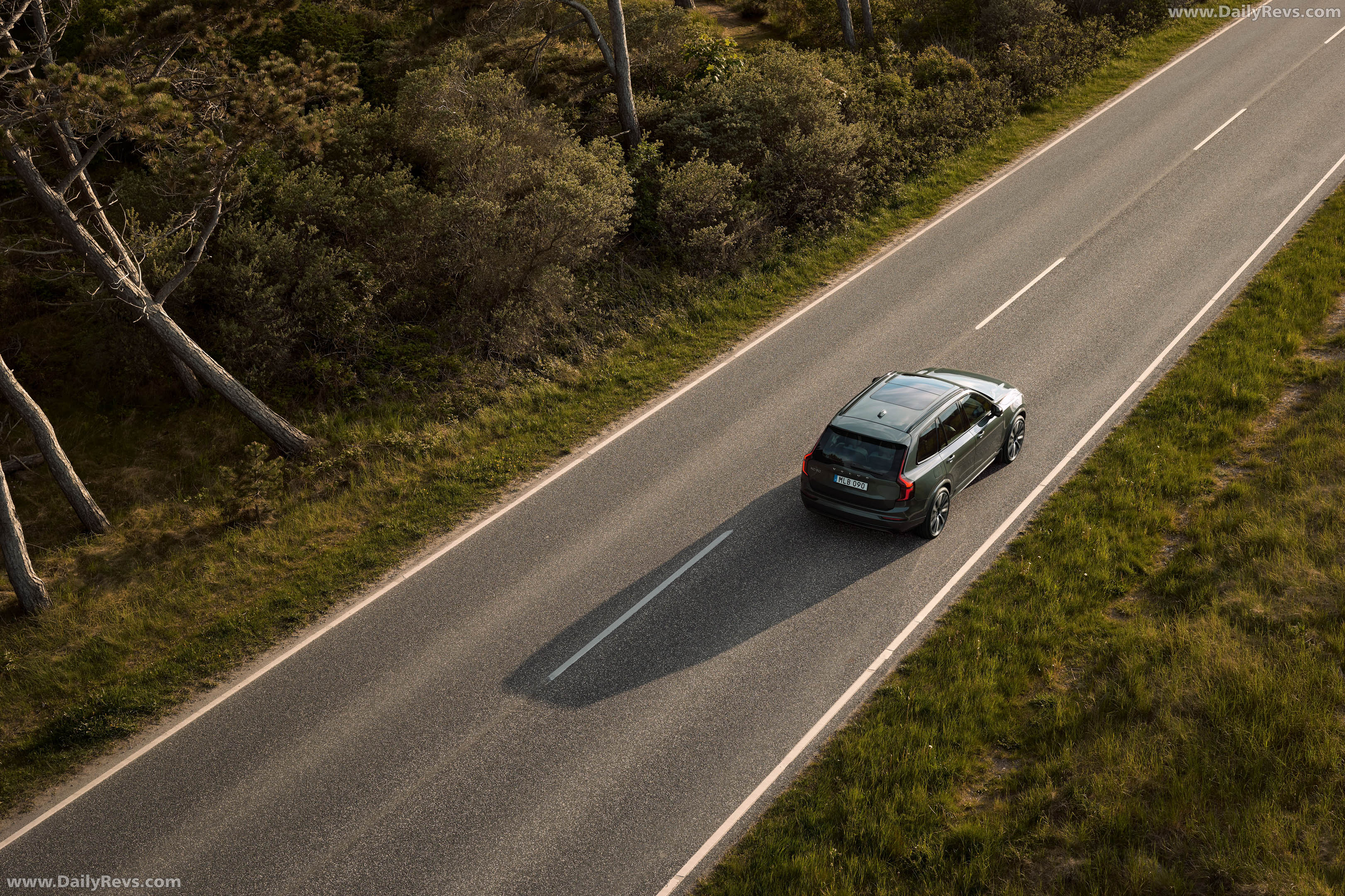 2027 Volvo XC90 Top View
