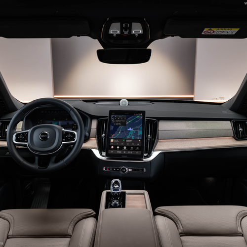 2027 Volvo XC90 Interior