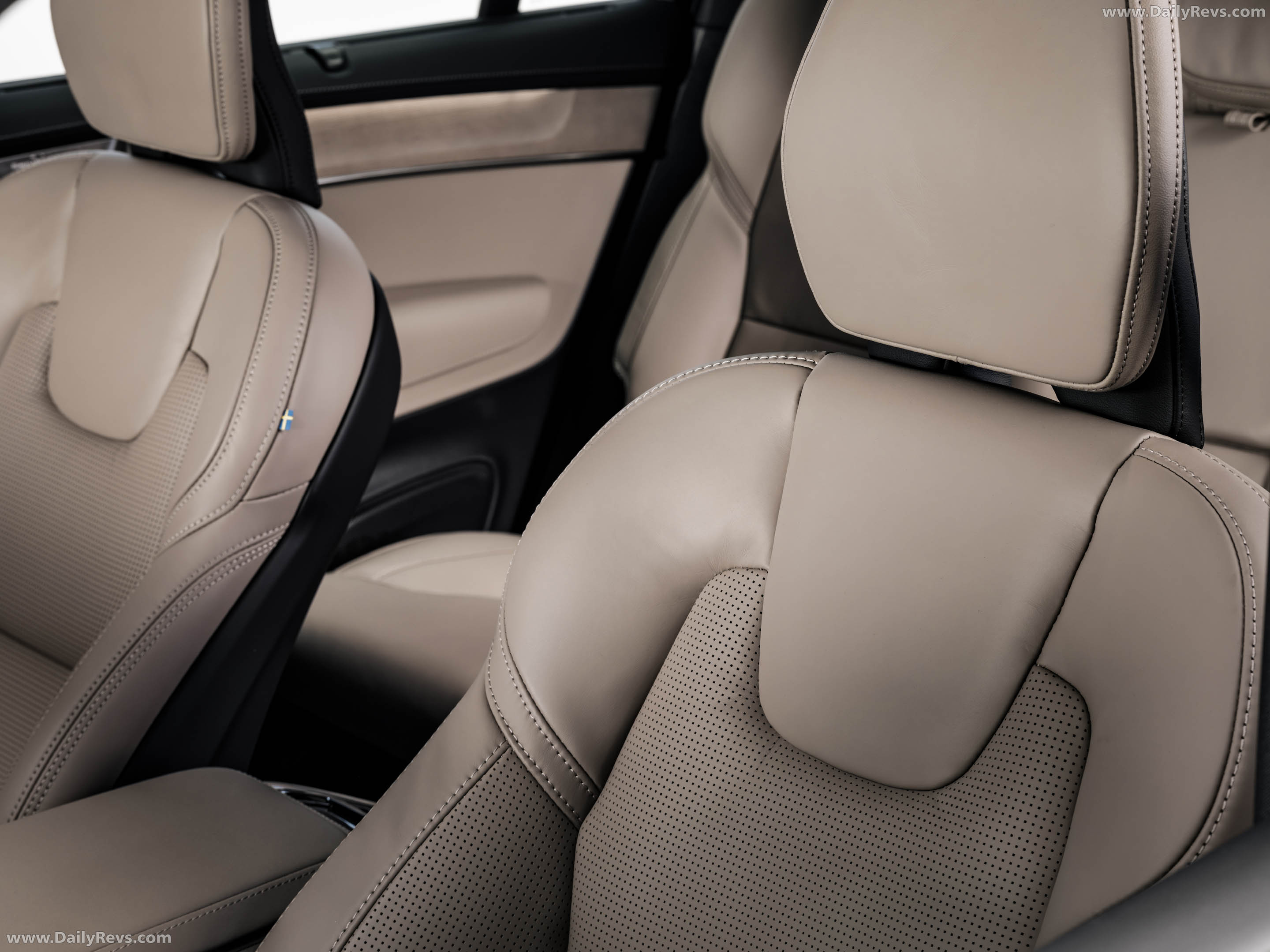 2027 Volvo XC90 Interior