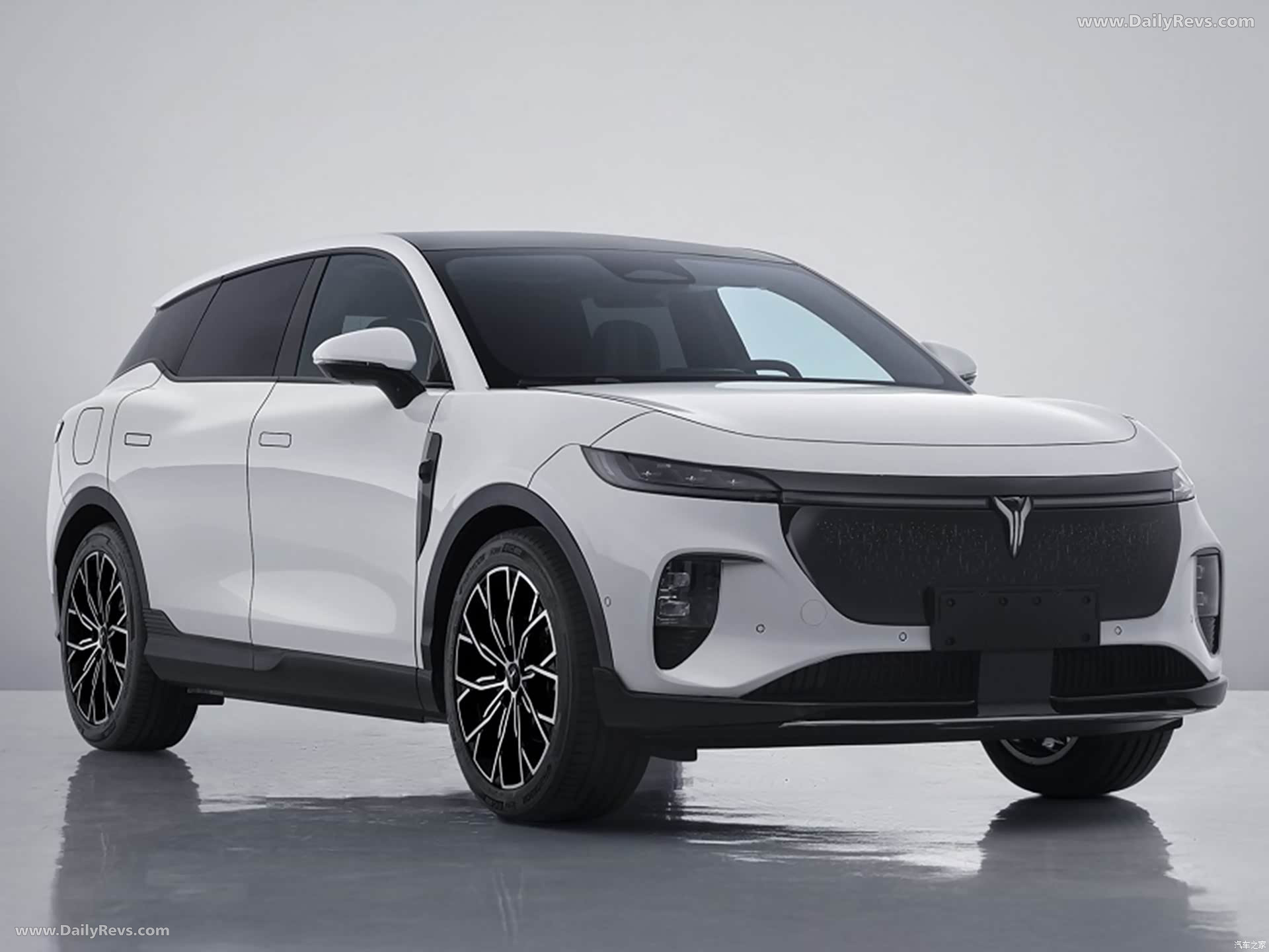 2026 Voyah Free 4WD Front View
