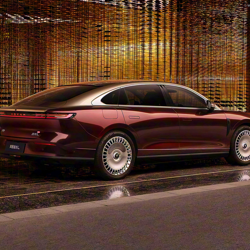 2026 Voyah Passion L Rear View