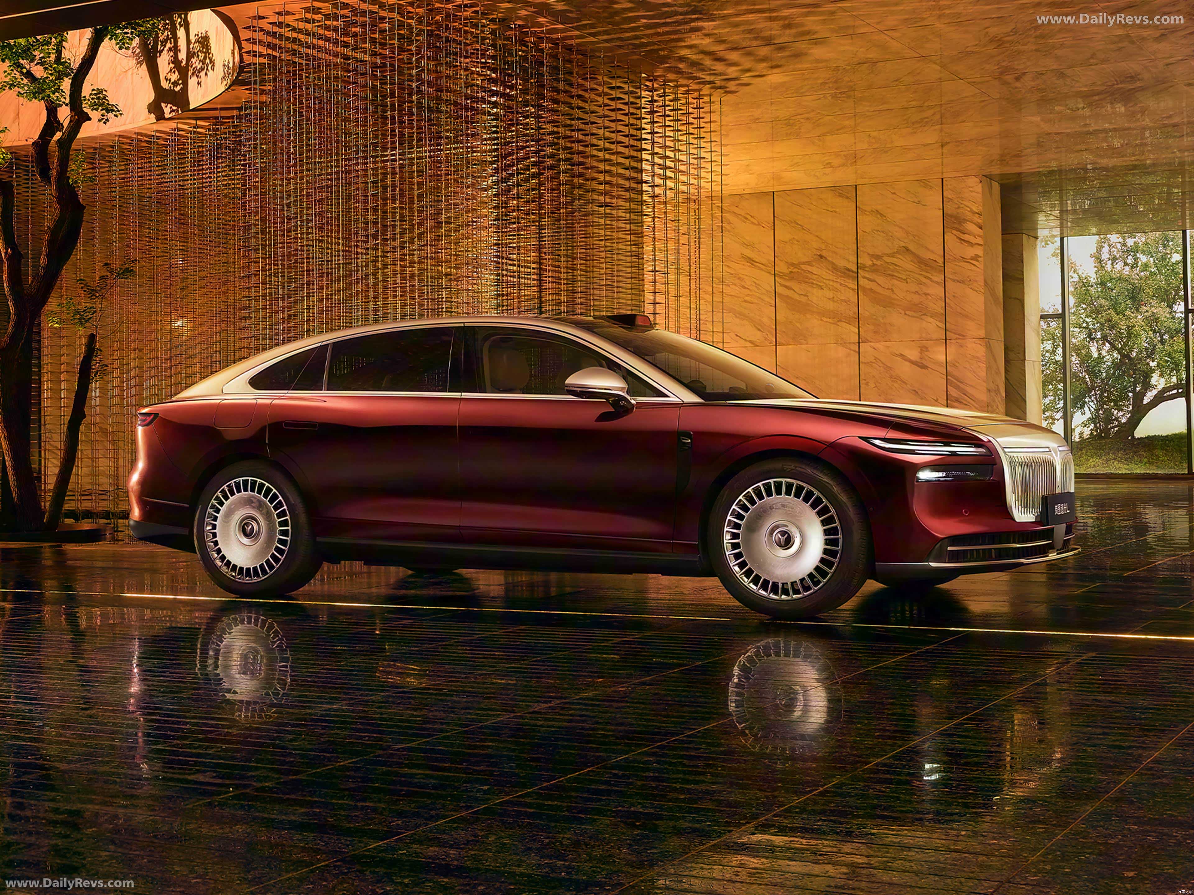 2026 Voyah Passion L Side View