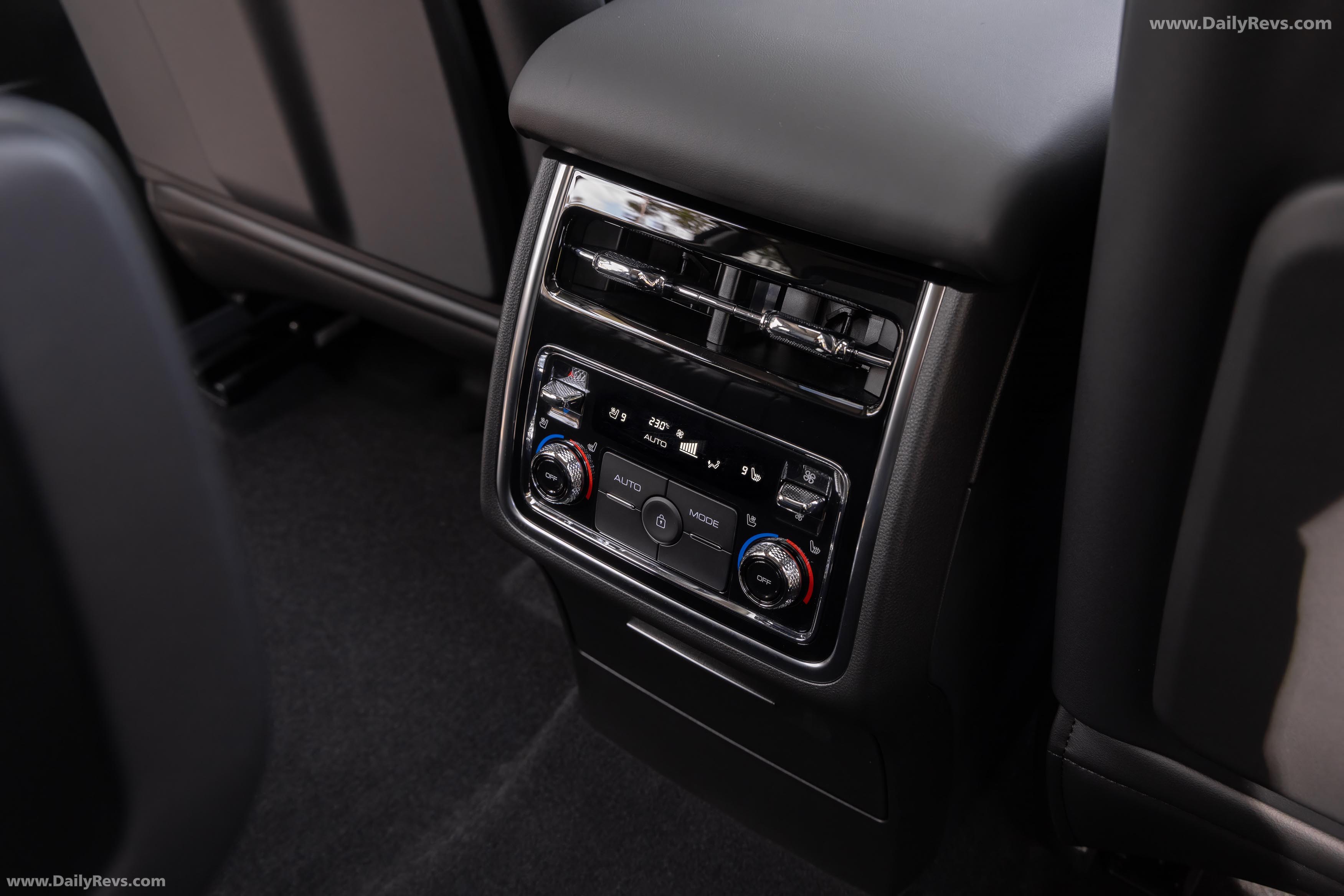 2025 WEY Tank 500 Hi4-T PHEV Interior