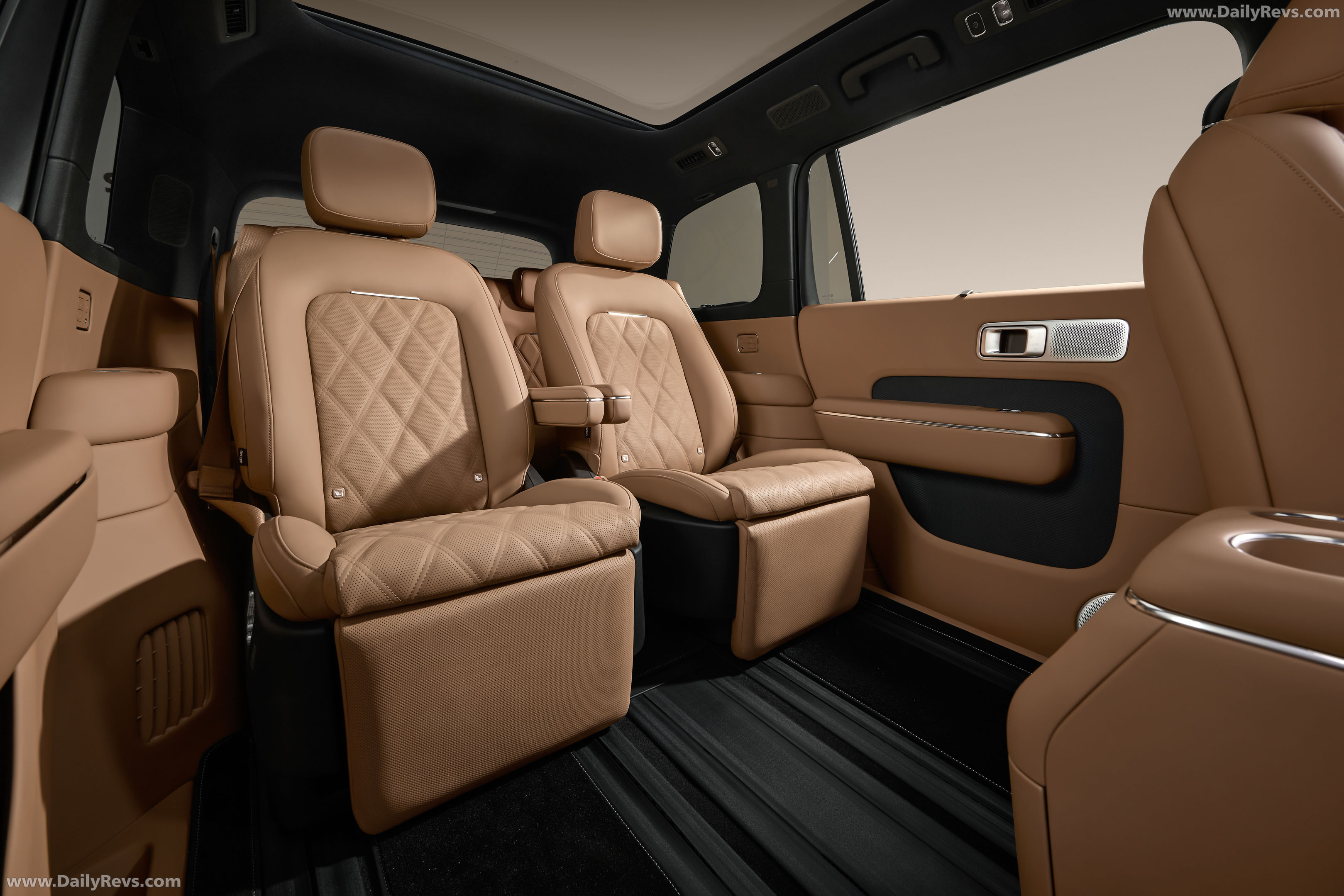 2027 Xiaomi SkyNomad N90 Max Interior