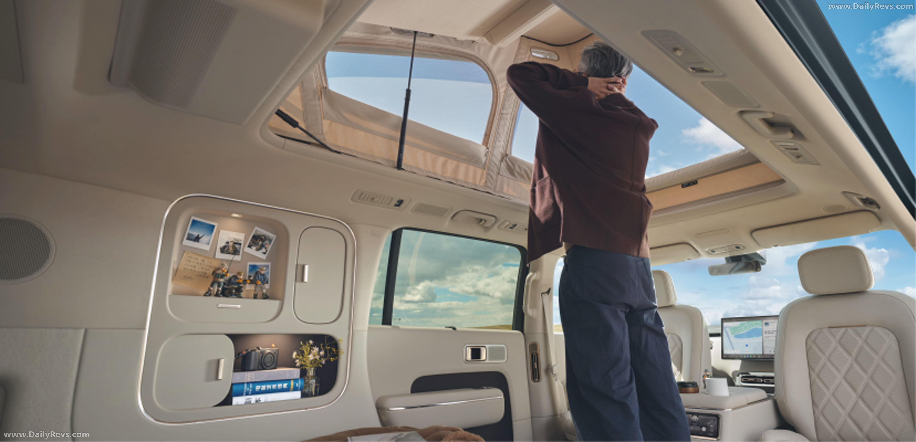 2027 Xiaomi SkyNomad N90 Max Interior