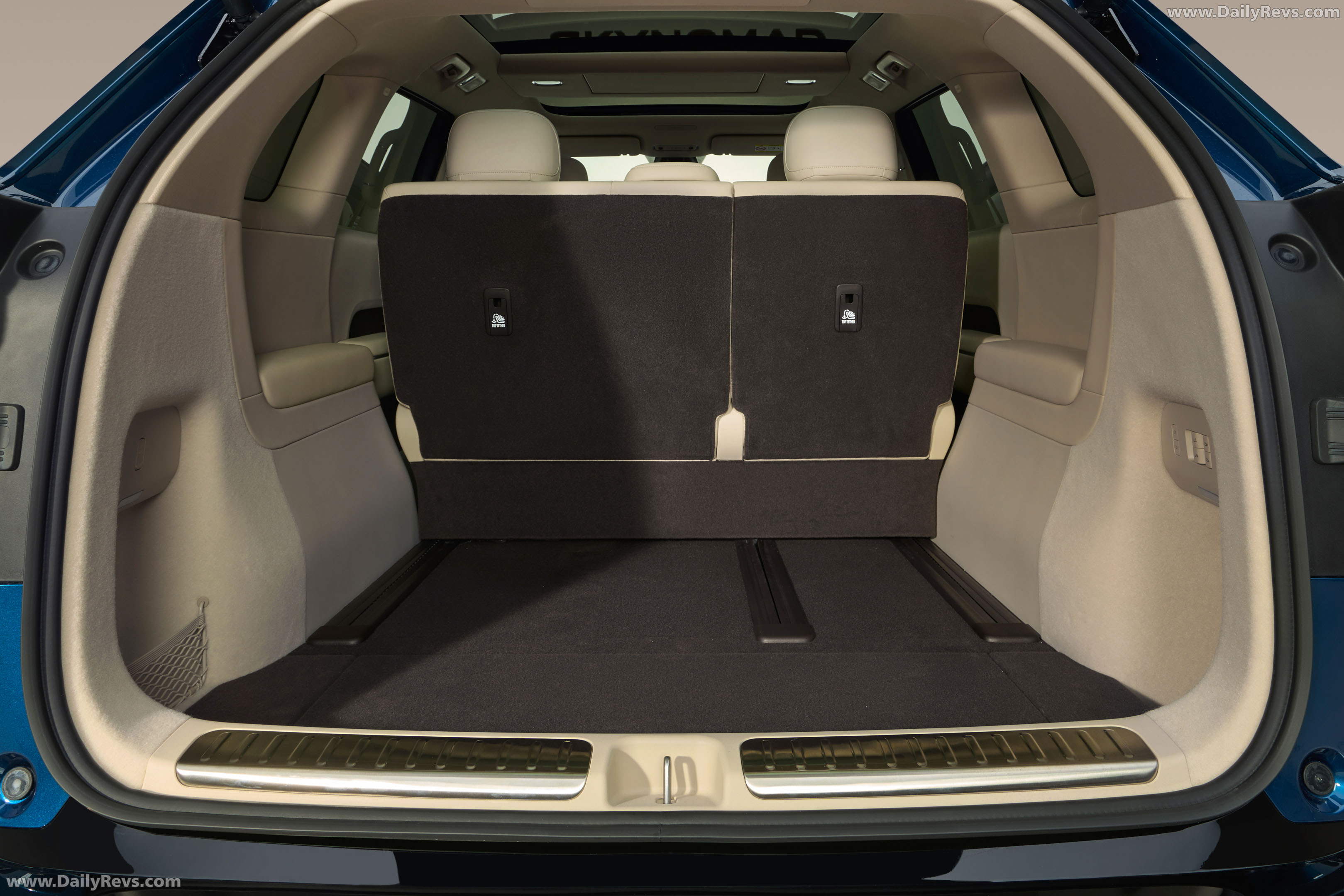 2027 Xiaomi SkyNomad N70 Max Interior