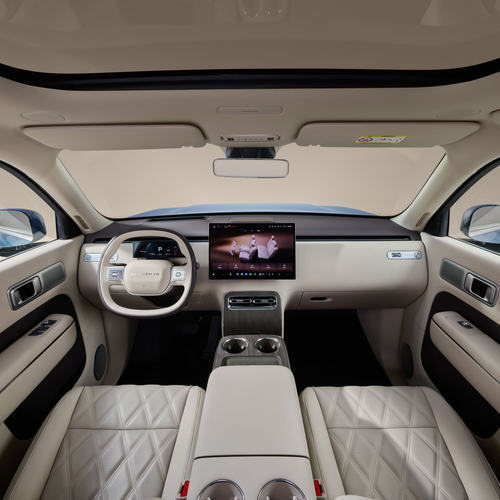 2027 Xiaomi SkyNomad N70 Max Interior