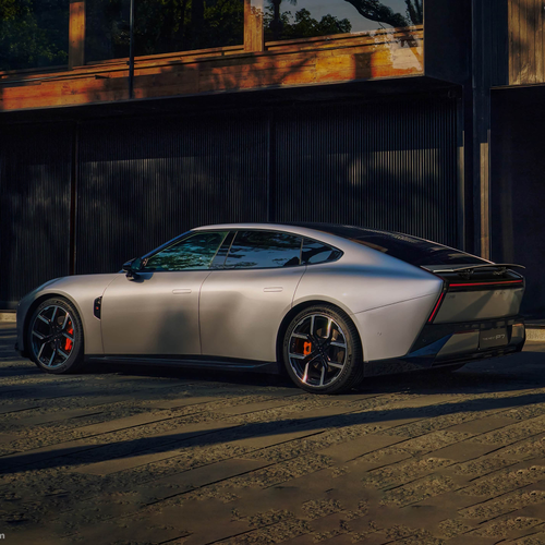 2025 Xpeng Motors P7 High Performance Edition Rear View