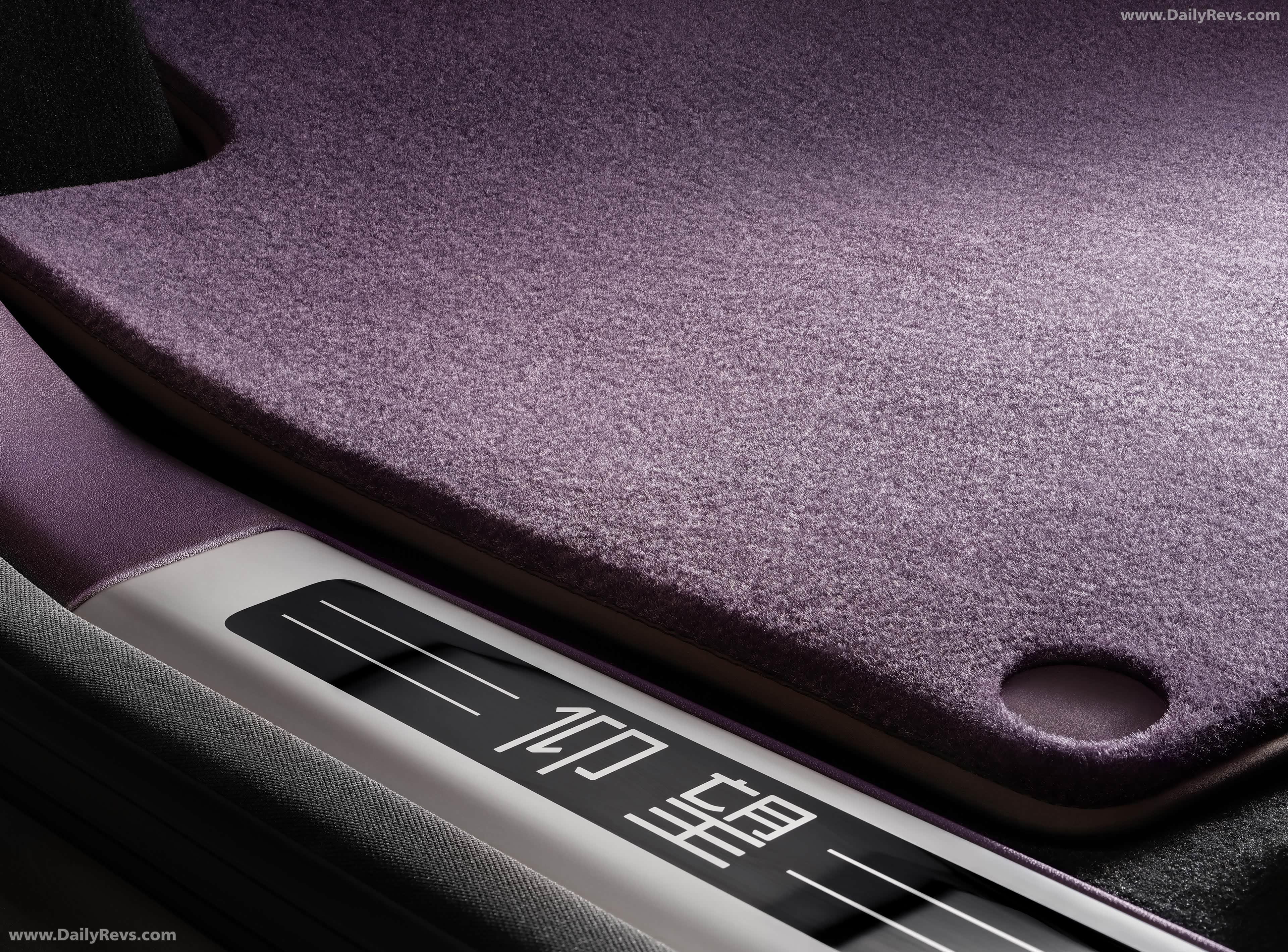 2026 YangWang U8L Interior