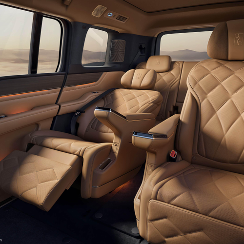 2026 YangWang U8L Interior