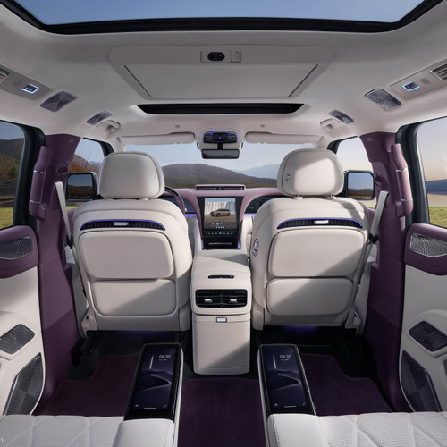2026 YangWang U8L Interior