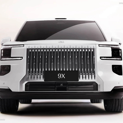 2026 Zeekr 9X Arctic White Front View