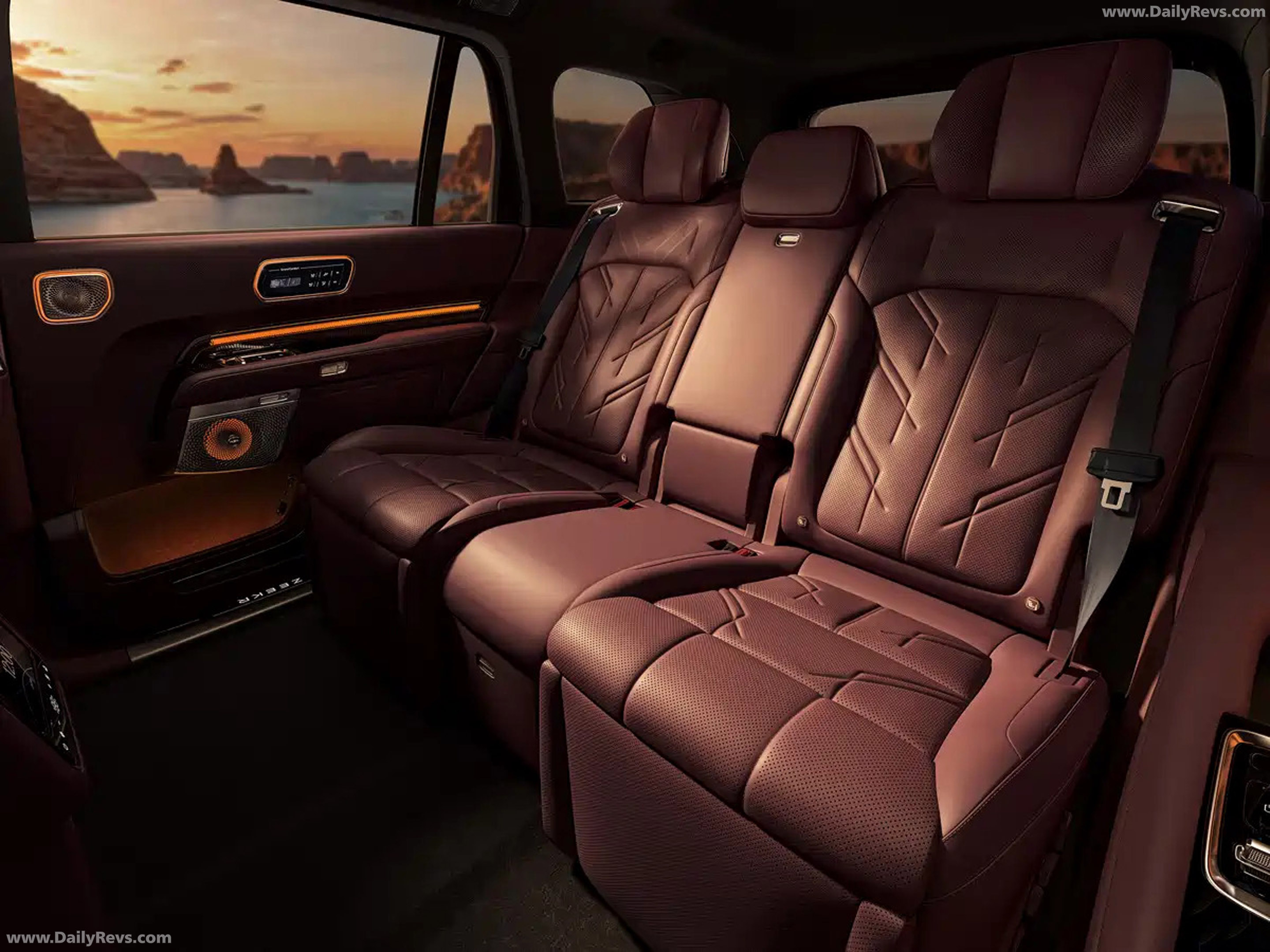 2026 Zeekr 9X Wild Brown Interior