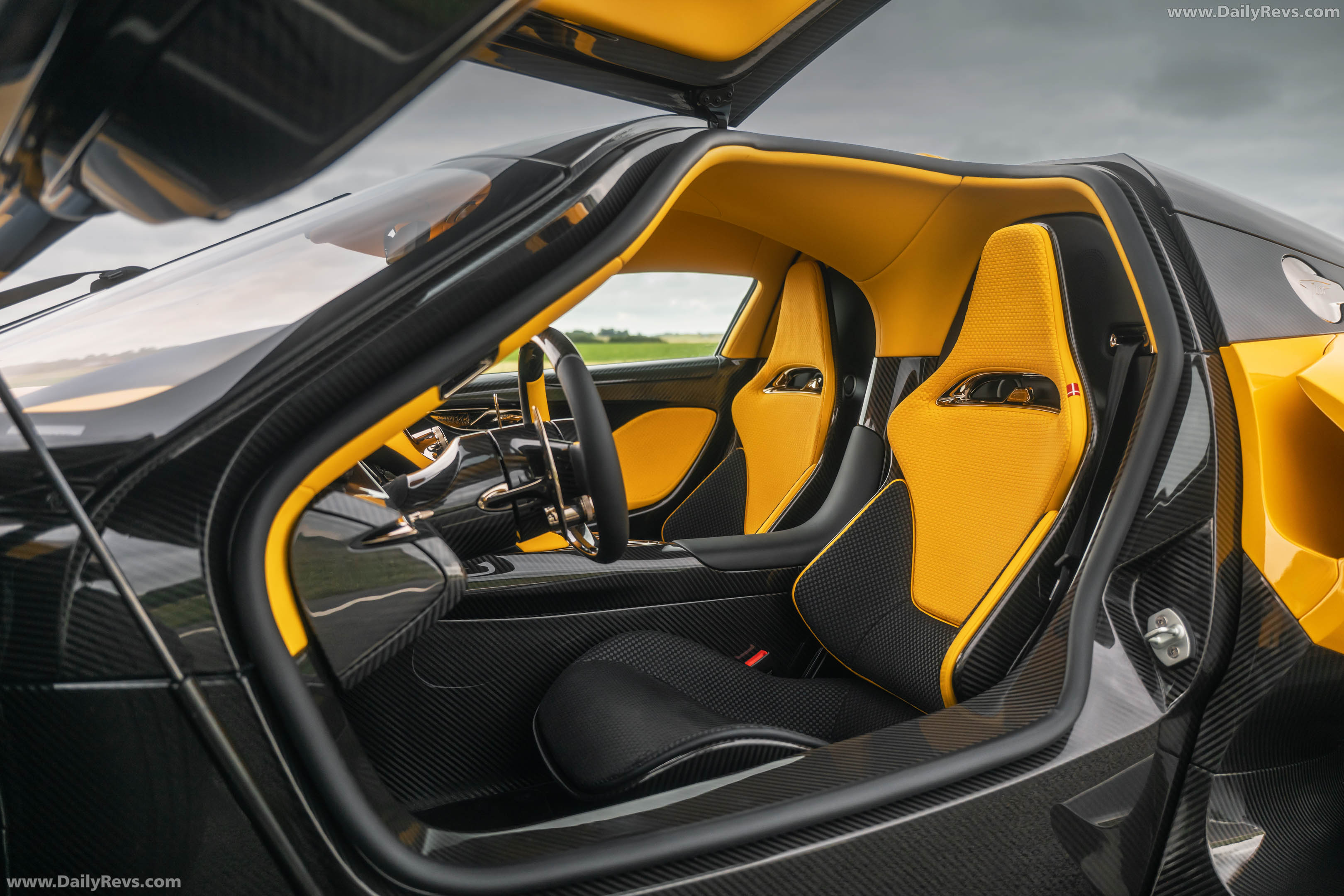 2028 Zenvo Aurora Tur Interior