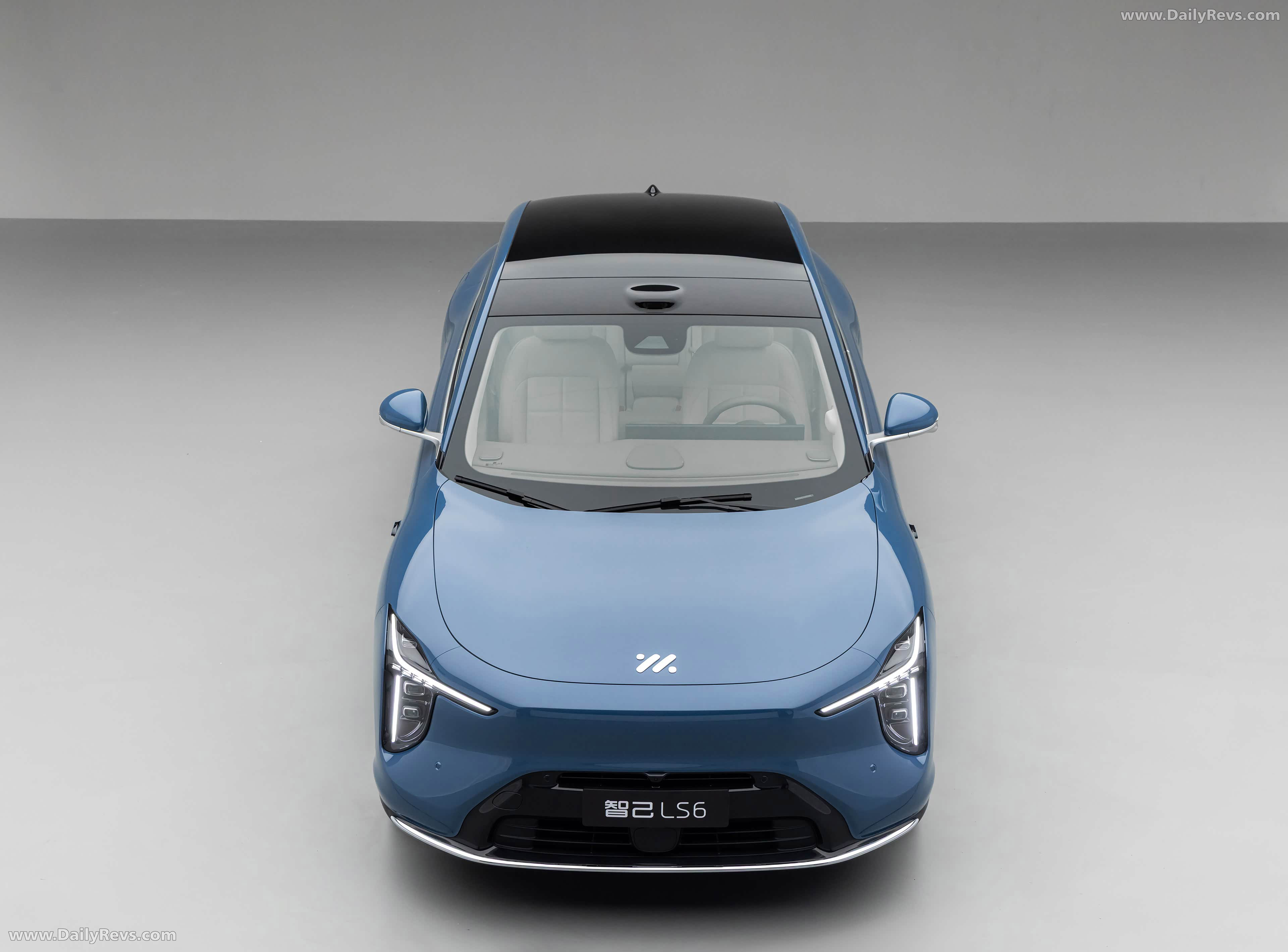 2026 Zhiji LS6 Top View