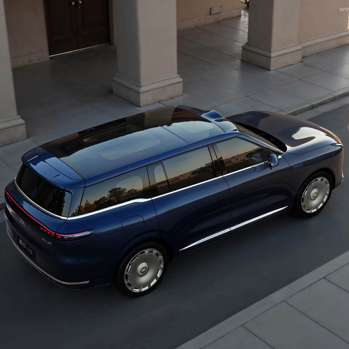 2025 Zhiji LS9 Top View