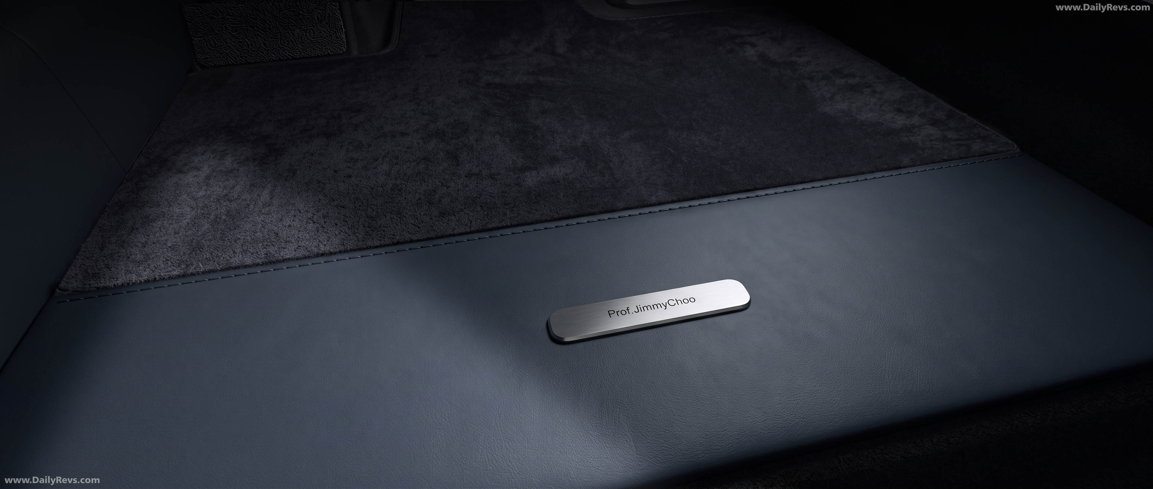 2026 Zhiji L6 Jimmy Choo Edition Interior
