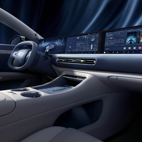2026 Zhiji L6 Jimmy Choo Edition Interior
