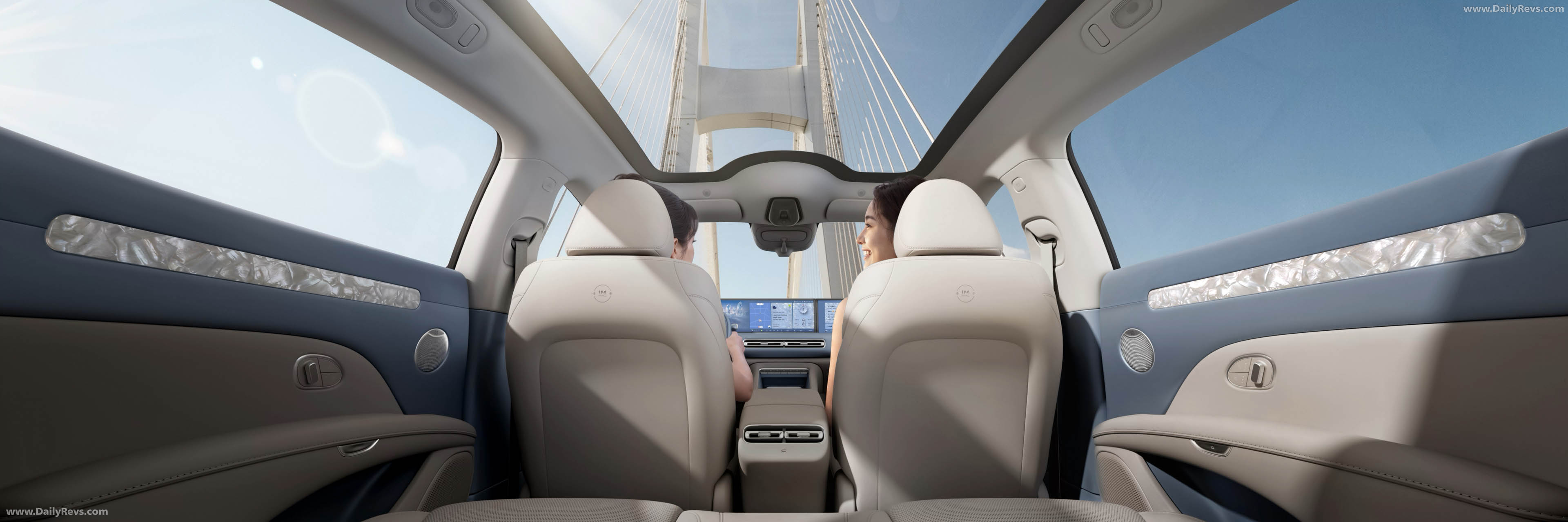2026 Zhiji L6 Jimmy Choo Edition Interior