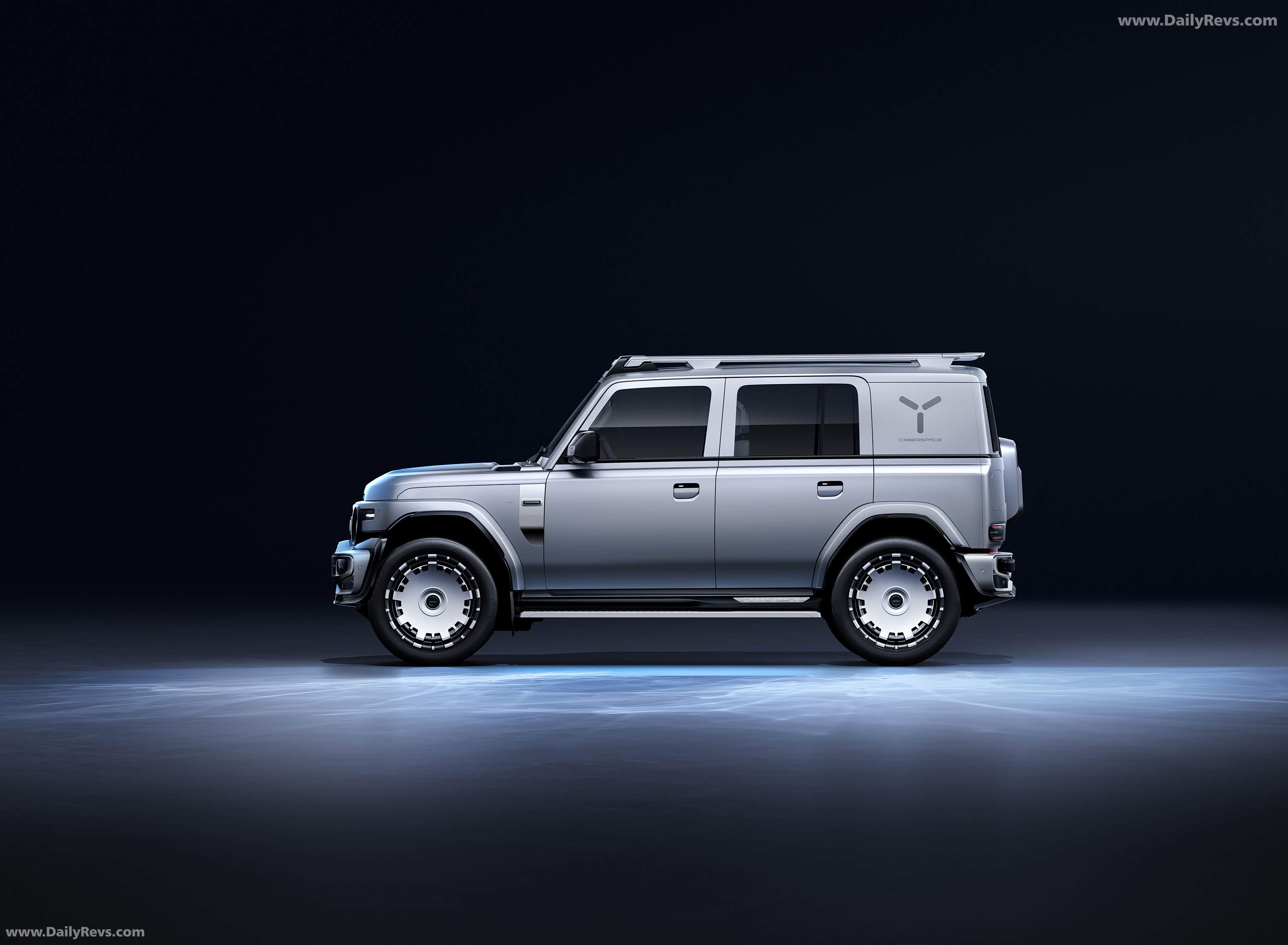 2025 iCar V23 Cyber Edition Side View