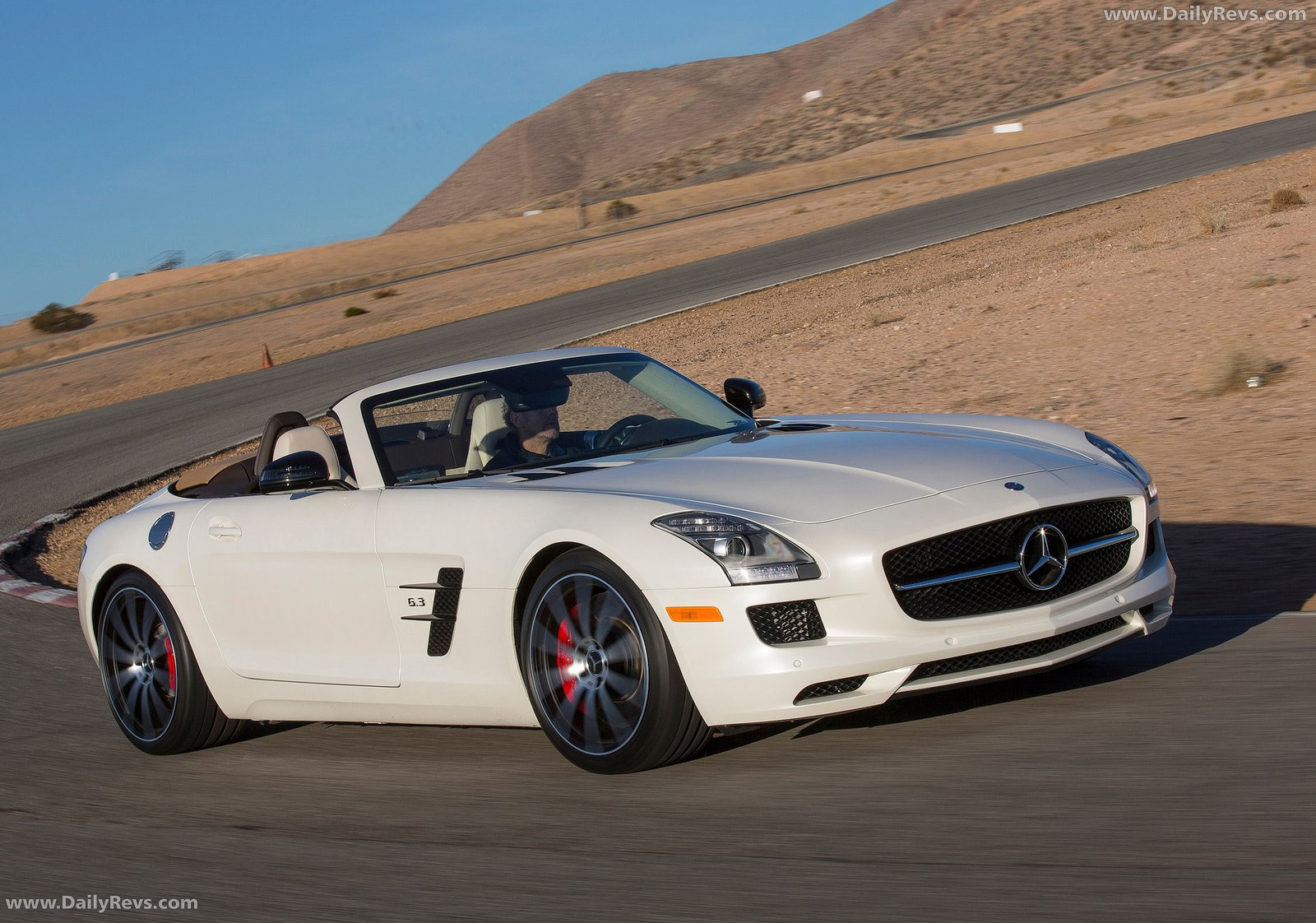 2013 Mercedes-Benz SLS AMG GT Roadster image gallery 2013 Mercedes-Benz SLS AMG GT Roadster gallery