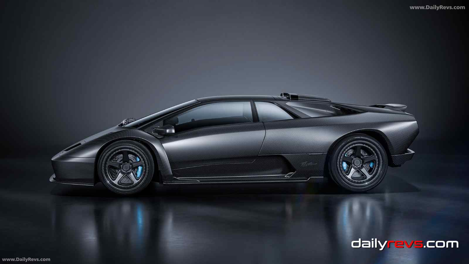 2026 Eccentrica V12 Pacchetto Titano Side View side view of 2026 Eccentrica V12 Pacchetto Titano