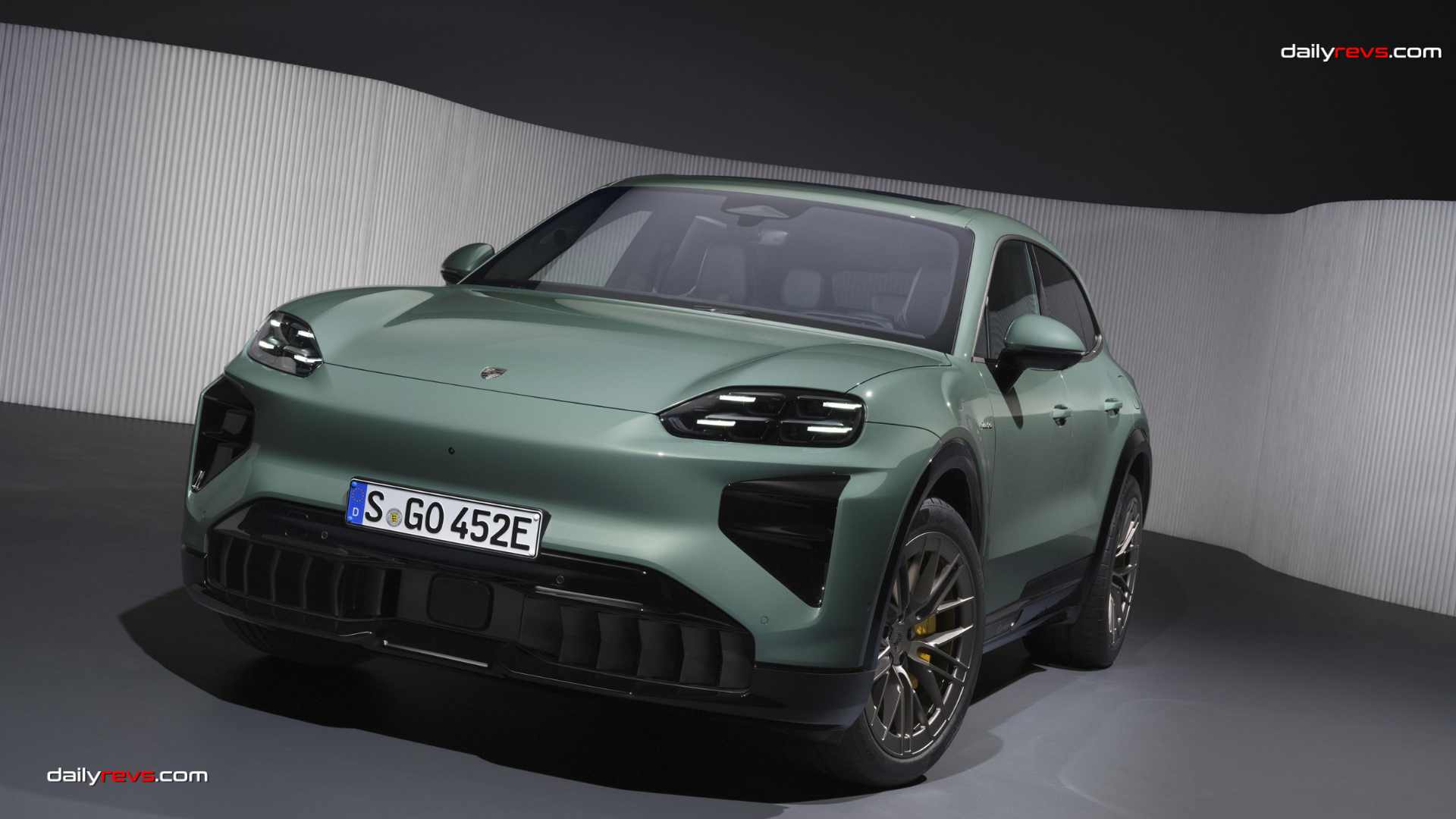 porsche cayenne electric turbo image gallery